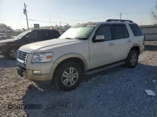 ✅ 2010 Ford Explorer Eddie Bauer • VIN: 1FMEU6EE1AUA73420 • Лот: 92685765. Опубликован ранее на Copart с пробегом 113 761 миль. Бесплатный доступ к архиву аукционных продаж из США и подробный отчёт об истории автомобиля на DreamBid. Изображение 1.