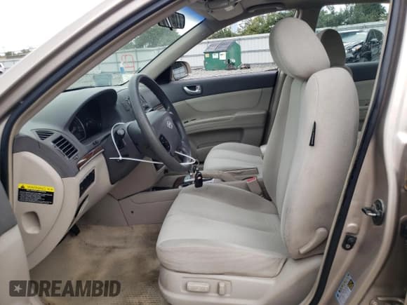 ✅ 2008 Hyundai Sonata GLS • VIN: 5NPET46C18H338592 • Лот: 72921174. Опубликован ранее на Copart с пробегом 306 341 миль. Бесплатный доступ к архиву аукционных продаж из США и подробный отчёт об истории автомобиля на DreamBid. Изображение 7.