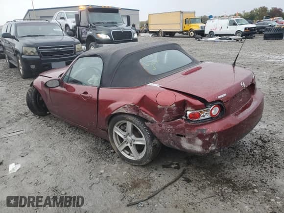 ✅ 2006 Mazda MX-5 Miata Sport • VIN: JM1NC25FX60115705 • Lot: 90540835. Listed on Copart with 62,414 mi. Free auction sales archive from the USA and detailed vehicle history report at DreamBid. Image 2.