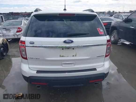 ✅ 2015 Ford Explorer Limited • VIN: 1FM5K7F89FGB06819 • Lot: 41600497. Wystawiony na IAAI z przebiegiem 87 652 mil. Bezpłatny archiwum sprzedaży aukcyjnych z USA i szczegółowy raport historii pojazdu na DreamBid. Zdjęcie 16.