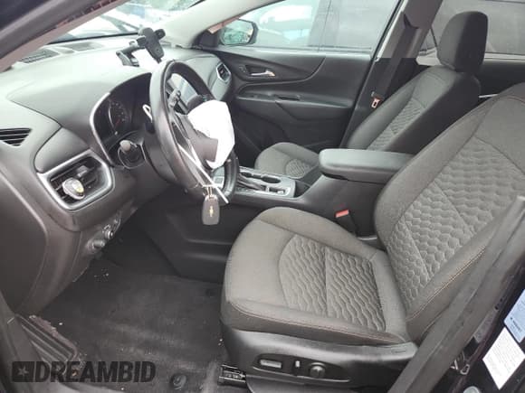 ✅ 2020 Chevrolet Equinox LT • VIN: 3GNAXUEV7LS653683 • Lot: 81915925. Wystawiony na Copart z przebiegiem 118 426 mil. Bezpłatny archiwum sprzedaży aukcyjnych z USA i szczegółowy raport historii pojazdu na DreamBid. Zdjęcie 7.