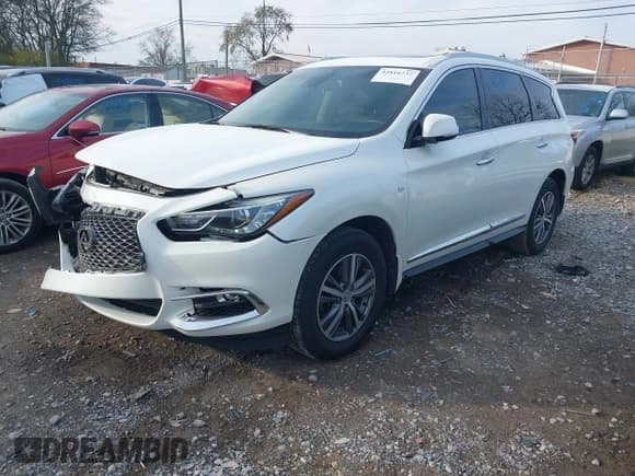 ✅ 2019 Infiniti QX60 Luxe • VIN: 5N1DL0MM2KC560167 • Lot: 43816737. Wystawiony na IAAI z przebiegiem 76 640 mil. Bezpłatny archiwum sprzedaży aukcyjnych z USA i szczegółowy raport historii pojazdu na DreamBid. Zdjęcie 17.