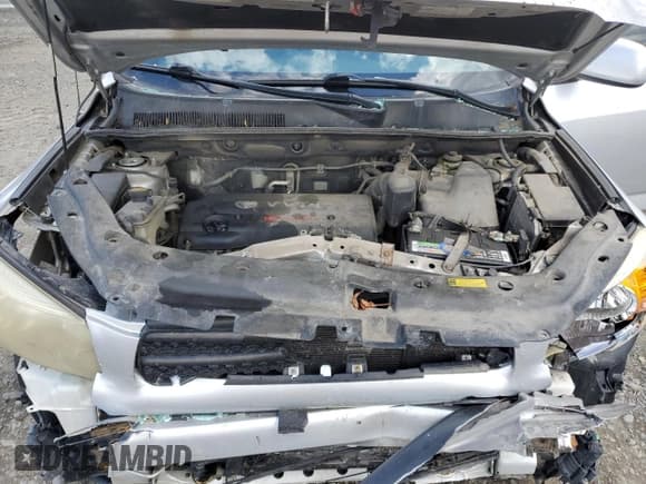 ✅ 2006 Toyota RAV4 Sport • VIN: JTMBD32V266003804 • Лот: 57905855. Опубликован ранее на Copart с пробегом 191 536 миль. Бесплатный доступ к архиву аукционных продаж из США и подробный отчёт об истории автомобиля на DreamBid. Изображение 12.