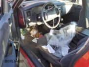 ✅ 2002 Dodge Dakota Sport • VIN: 1B7GL32X22S542628 • Lot: 83915294. Wystawiony na Copart z przebiegiem Nie podano. Bezpłatny archiwum sprzedaży aukcyjnych z USA i szczegółowy raport historii pojazdu na DreamBid. Zdjęcie 8.