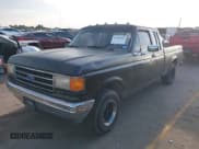 ✅ 1989 Ford F-150 • VIN: 1FTEX15N1KKA01967 • Лот: 43386302. Опубликован ранее на IAAI с пробегом 249 893 миль. Бесплатный доступ к архиву аукционных продаж из США и подробный отчёт об истории автомобиля на DreamBid. Изображение 17.