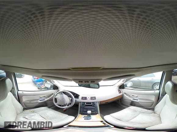 ✅ 2004 Volvo XC90 • VIN: YV1CZ59H241059053 • Lot: 42797140. Listed on IAAI with 172,316 mi. Free auction sales archive from the USA and detailed vehicle history report at DreamBid. Image 18.