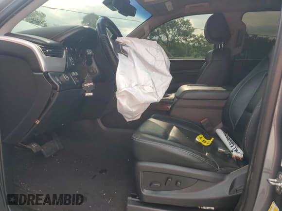 ✅ 2019 GMC Yukon SLT • VIN: 1GKS1BKC7KR226421 • Lot: 55069375. Listed on Copart with 53,321 mi. Free auction sales archive from the USA and detailed vehicle history report at DreamBid. Image 7.