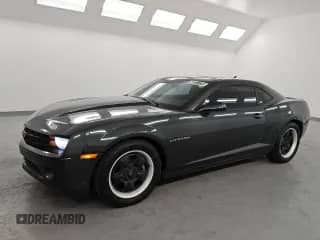 2012 Chevrolet Camaro 1LS с VIN 2G1FE1E38C9199337, выставлен на аукционе Copart как лот 68201725 с пробегом 98 719 миль миль и Чистый • Clean title. История ставок и продаж доступна на DreamBid. Изображение 1.