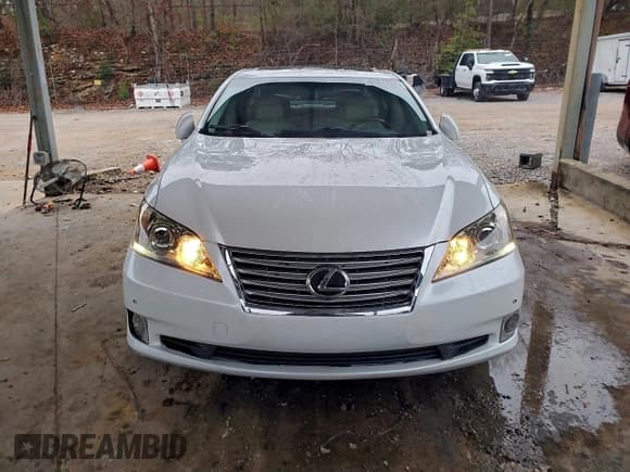 ✅ 2011 Lexus ES 330 • VIN: JTHBK1EG1B2426994 • Lot: 94877575. Wystawiony na Copart z przebiegiem 155 052 mil. Bezpłatny archiwum sprzedaży aukcyjnych z USA i szczegółowy raport historii pojazdu na DreamBid. Zdjęcie 5.