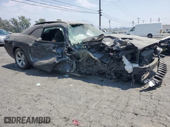 ✅ 2020 Dodge Challenger SXT • VIN: 2C3CDZAG9LH226544 • Lot: 62082994. Wystawiony na Copart z przebiegiem 72 268 mil. Bezpłatny archiwum sprzedaży aukcyjnych z USA i szczegółowy raport historii pojazdu na DreamBid. Zdjęcie 4.