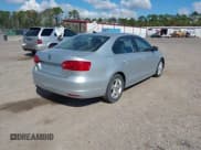 ✅ 2012 Volkswagen Jetta TDI • VIN: 3VWLL7AJ9CM014398 • Lot: 43457255. Wystawiony na IAAI z przebiegiem 135 721 mil. Bezpłatny archiwum sprzedaży aukcyjnych z USA i szczegółowy raport historii pojazdu na DreamBid. Zdjęcie 4.
