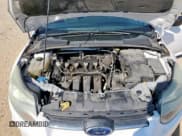 ✅ 2014 Ford Focus S • VIN: 1FADP3E25EL410264 • Lot: 81947775. Wystawiony na Copart z przebiegiem 111 925 mil. Bezpłatny archiwum sprzedaży aukcyjnych z USA i szczegółowy raport historii pojazdu na DreamBid. Zdjęcie 11.