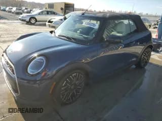 ✅ 2025 MINI Convertible Cooper S • VIN: WMW23GX02S2W95309 • Lot: 93060255. Listed on Copart with 1,746 mi. Free auction sales archive from the USA and detailed vehicle history report at DreamBid. Image 1.