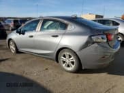 ✅ 2018 Chevrolet Cruze LT • VIN: 1G1BE5SM3J7241396 • Lot: 91491685. Wystawiony na Copart z przebiegiem 103 097 mil. Bezpłatny archiwum sprzedaży aukcyjnych z USA i szczegółowy raport historii pojazdu na DreamBid. Zdjęcie 2.