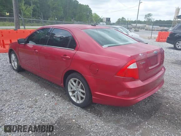 ✅ 2010 Ford Fusion SE • VIN: 3FAHP0HA4AR277012 • Лот: 42467201. Опубликован ранее на IAAI с пробегом 215 332 миль. Бесплатный доступ к архиву аукционных продаж из США и подробный отчёт об истории автомобиля на DreamBid. Изображение 3.