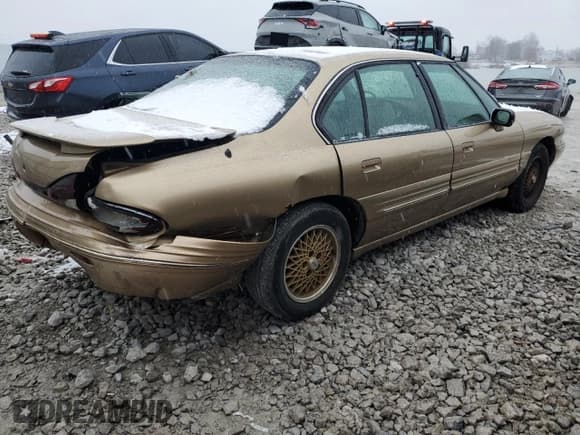 ✅ 1998 Pontiac Bonneville SE • VIN: 1G2HX52K9WH224800 • Lot: 44012635. Listed on Copart with 219,766 mi. Free auction sales archive from the USA and detailed vehicle history report at DreamBid. Image 3.