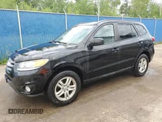 ✅ 2012 Hyundai Santa Fe GLS • VIN: 5XYZGDAGXCG131196 • Lot: 64174555. Listed on Copart with 253,263 mi. Free auction sales archive from the USA and detailed vehicle history report at DreamBid. Image 1.