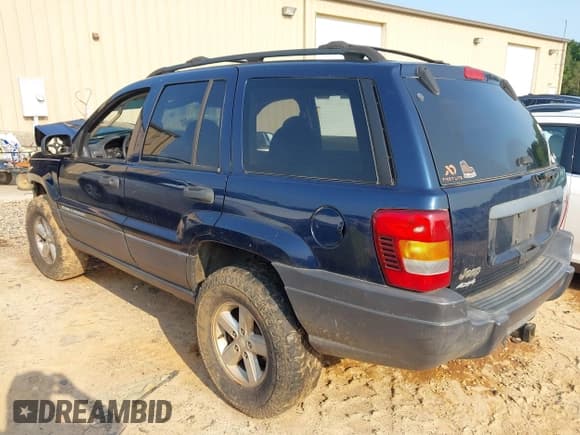 ✅ 2004 Jeep Grand Cherokee Laredo • VIN: 1J4GW48S04C141191 • Lot: 42380746. Listed on IAAI with Not provided. Free auction sales archive from the USA and detailed vehicle history report at DreamBid. Image 3.