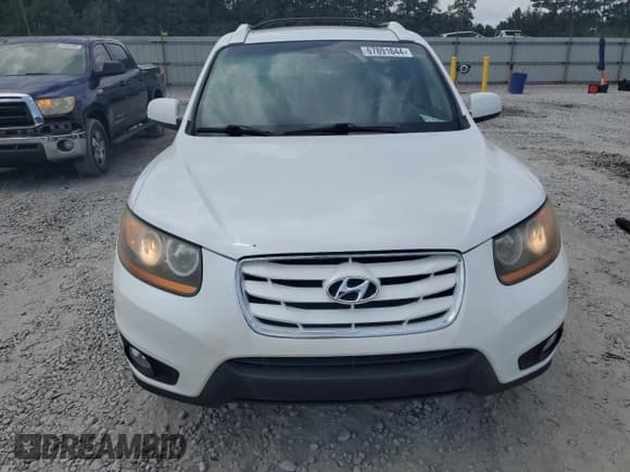 ✅ 2011 Hyundai Santa Fe Limited • VIN: 5XYZK4AG9BG038442 • Lot: 67891644. Listed on Copart with 136,799 mi. Free auction sales archive from the USA and detailed vehicle history report at DreamBid. Image 5.