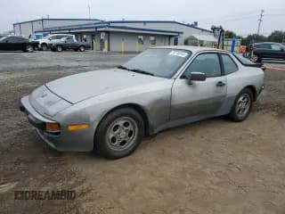 ✅ 1987 Porsche 944 • VIN: WP0AB0946HN474375 • Lot: 75775914. Wystawiony na Copart z przebiegiem 176 306 mil. Bezpłatny archiwum sprzedaży aukcyjnych z USA i szczegółowy raport historii pojazdu na DreamBid. Zdjęcie 1.