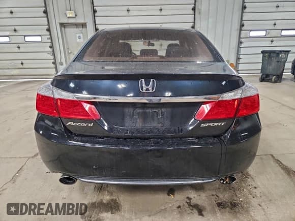 ✅ 2014 Honda Accord Sport • VIN: 1HGCR2F55EA284813 • Лот: 94130305. Опубликован ранее на Copart с пробегом 158 010 миль. Бесплатный доступ к архиву аукционных продаж из США и подробный отчёт об истории автомобиля на DreamBid. Изображение 6.