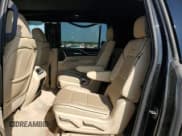 ✅ 2023 Cadillac Escalade ESV RWD Premium Luxury • VIN: 1GYS3KKL3PR106736 • Лот: 77648144. Опубликован ранее на Copart с пробегом 47 491 миль. Бесплатный доступ к архиву аукционных продаж из США и подробный отчёт об истории автомобиля на DreamBid. Изображение 11.