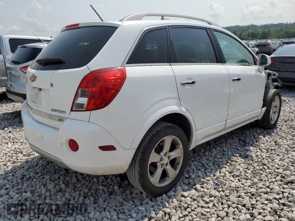 ✅ 2014 Chevrolet Captiva Sport LTZ • VIN: 3GNAL4EK0ES604961 • Lot: 64809554. Wystawiony na Copart z przebiegiem 133 273 mil. Bezpłatny archiwum sprzedaży aukcyjnych z USA i szczegółowy raport historii pojazdu na DreamBid. Zdjęcie 3.