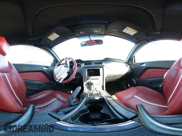 ✅ 2011 Ford Mustang GT Premium • VIN: 1ZVBP8FF3B5103964 • Lot: 43247908. Listed on IAAI with 186,161 mi. Free auction sales archive from the USA and detailed vehicle history report at DreamBid. Image 18.