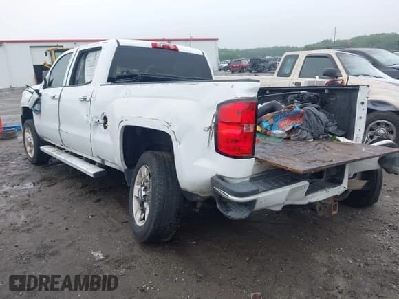 ✅ 2016 Chevrolet Silverado 2500HD LT • VIN: 1GC1KVEG1GF255684 • Lot: 42364009. Listed on IAAI with 114,467 mi. Free auction sales archive from the USA and detailed vehicle history report at DreamBid. Image 3.