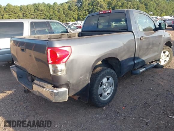 ✅ 2007 Toyota Tundra • VIN: 5TFJT52177X001517 • Лот: 42774288. Опубликован ранее на IAAI с пробегом 117 994 миль. Бесплатный доступ к архиву аукционных продаж из США и подробный отчёт об истории автомобиля на DreamBid. Изображение 4.