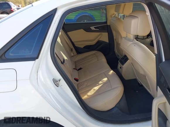 ✅ 2018 Audi A4 Premium • VIN: WAUKMAF43JN019530 • Лот: 43754665. Опубликован ранее на IAAI с пробегом 112 321 миль. Бесплатный доступ к архиву аукционных продаж из США и подробный отчёт об истории автомобиля на DreamBid. Изображение 8.