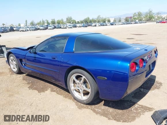 ✅ 2004 Chevrolet Corvette • VIN: 1G1YY22G445103330 • Лот: 42465666. Опубликован ранее на IAAI с пробегом 76 870 миль. Бесплатный доступ к архиву аукционных продаж из США и подробный отчёт об истории автомобиля на DreamBid. Изображение 3.