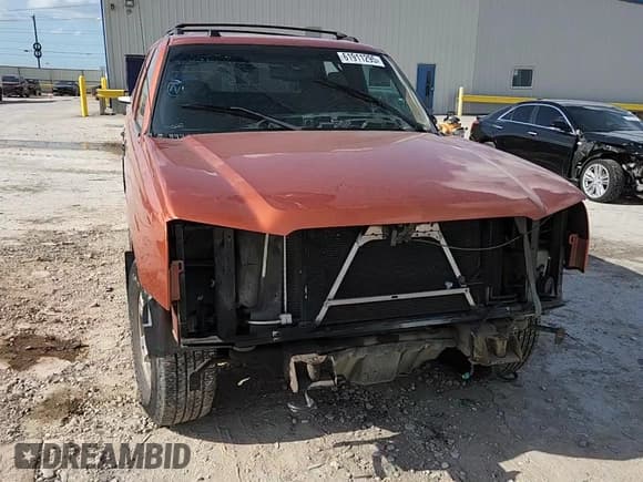 ✅ 2004 Chevrolet Avalanche Z66 • VIN: 3GNEC12TX4G317450 • Lot: 61911295. Listed on Copart with Not provided. Free auction sales archive from the USA and detailed vehicle history report at DreamBid. Image 12.