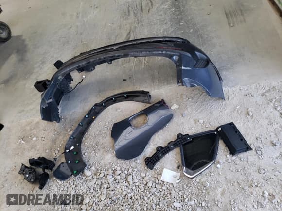 ✅ 2024 Mazda CX-50 S Premium Plus • VIN: 7MMVABEM9RN158749 • Lot: 68468535. Listed on Copart with 11,379 mi. Free auction sales archive from the USA and detailed vehicle history report at DreamBid. Image 13.