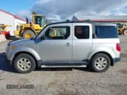 ✅ 2006 Honda Element EX-P • VIN: 5J6YH27756L001432 • Lot: 43817984. Listed on IAAI with 194,425 mi. Free auction sales archive from the USA and detailed vehicle history report at DreamBid. Image 12.