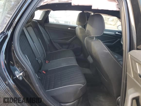 ✅ 2023 Volkswagen Jetta Sport • VIN: 3VWAM7BU9PM039563 • Lot: 79229304. Listed on Copart with 15,722 mi. Free auction sales archive from the USA and detailed vehicle history report at DreamBid. Image 10.