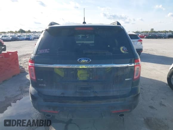 ✅ 2014 Ford Explorer XLT • VIN: 1FM5K8D8XEGA48291 • Lot: 43591856. Wystawiony na IAAI z przebiegiem 180 451 mil. Bezpłatny archiwum sprzedaży aukcyjnych z USA i szczegółowy raport historii pojazdu na DreamBid. Zdjęcie 16.