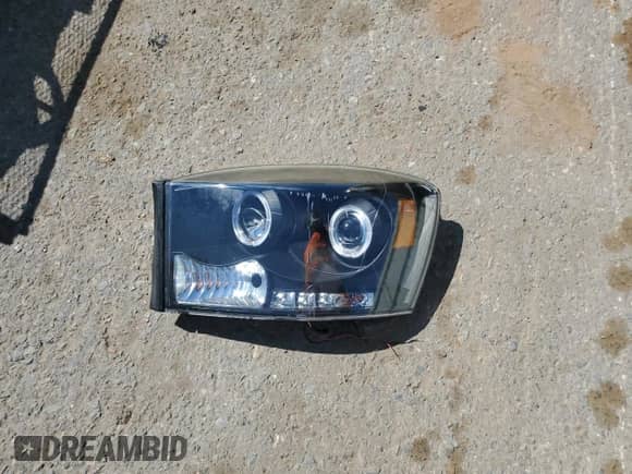 2007 Dodge 1500 SLT с VIN 1D7HA18237J613624, выставлен на аукционе Copart как лот 74253074 с пробегом 117 488 миль миль и Списание • Salvage title. История ставок и продаж доступна на DreamBid. Изображение 12.