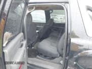 ✅ 2004 Chevrolet Avalanche Z66 • VIN: 3GNEC12T14G118884 • Lot: 42846498. Listed on IAAI with 206,540 mi. Free auction sales archive from the USA and detailed vehicle history report at DreamBid. Image 8.