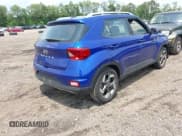 ✅ 2024 Hyundai Venue SEL • VIN: KMHRC8A39RU298832 • Lot: 42419329. Listed on IAAI with 7,582 mi. Free auction sales archive from the USA and detailed vehicle history report at DreamBid. Image 4.