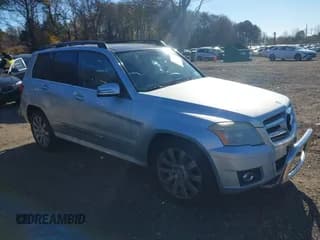 ✅ 2011 Mercedes-Benz GLK 350 • VIN: WDCGG8HB9BF552248 • Lot: 43720900. Wystawiony na IAAI z przebiegiem 87 108 mil. Bezpłatny archiwum sprzedaży aukcyjnych z USA i szczegółowy raport historii pojazdu na DreamBid. Zdjęcie 1.