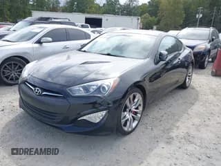 ✅ 2013 Hyundai Genesis Coupe Grand Touring • VIN: KMHHU6KJ3DU112737 • Lot: 43339839. Wystawiony na IAAI z przebiegiem 67 904 mil. Bezpłatny archiwum sprzedaży aukcyjnych z USA i szczegółowy raport historii pojazdu na DreamBid. Zdjęcie 2.