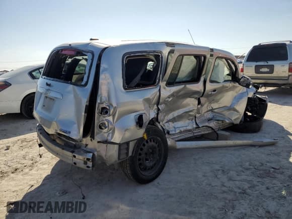 ✅ 2011 Chevrolet HHR LS • VIN: 3GNBAAFW8BS630682 • Lot: 45754385. Listed on Copart with Not provided. Free auction sales archive from the USA and detailed vehicle history report at DreamBid. Image 3.