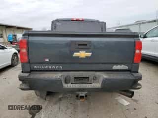 ✅ 2017 Chevrolet Silverado 3500HD High Country • VIN: 1GC4K1EYXHF234980 • Лот: 43928055. Размещён на Copart с пробегом 705 700 миль миль. Получите бесплатный доступ к архиву аукционных продаж из США и посмотрите подробный отчёт об истории автомобиля на DreamBid. Изображение 6.