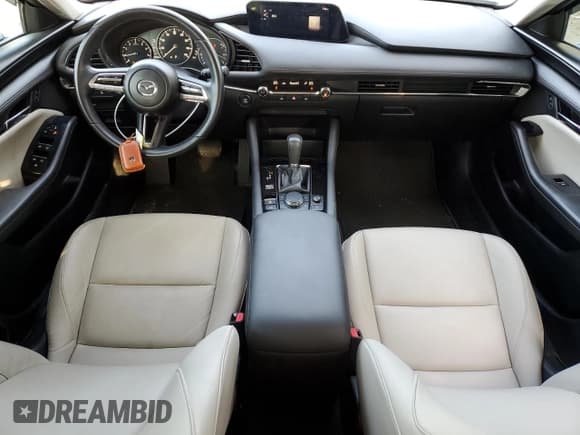 ✅ 2019 Mazda 3 Select • VIN: JM1BPBAM5K1117846 • Lot: 58820765. Listed on Copart with 42,010 mi. Free auction sales archive from the USA and detailed vehicle history report at DreamBid. Image 8.