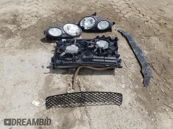 ✅ 2015 Bentley Continental GT • VIN: SCBGH3ZA2FC044645 • Lot: 58804255. Listed on Copart with 121,762 mi. Free auction sales archive from the USA and detailed vehicle history report at DreamBid. Image 12.