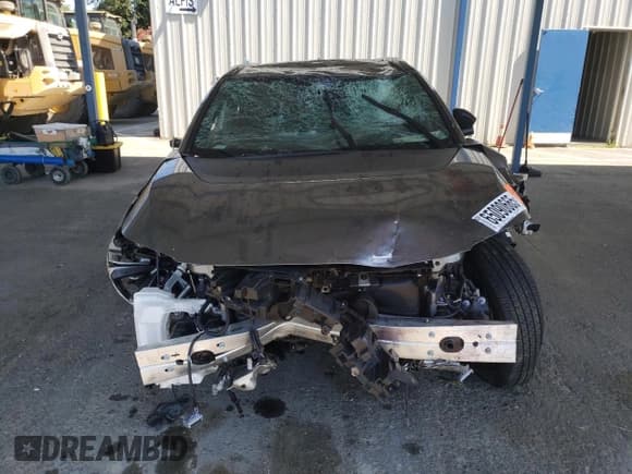 ✅ 2023 Subaru Solterra Limited • VIN: JTMABABA4PA015308 • Lot: 65090665. Listed on Copart with 18,210 mi. Free auction sales archive from the USA and detailed vehicle history report at DreamBid. Image 5.