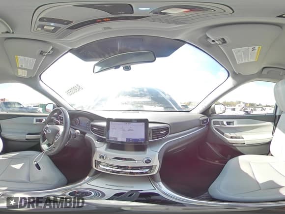 ✅ 2021 Ford Explorer XLT • VIN: 1FMSK7DH2MGB57212 • Lot: 84903555. Listed on Copart with 56,486 mi. Free auction sales archive from the USA and detailed vehicle history report at DreamBid. Image 16.