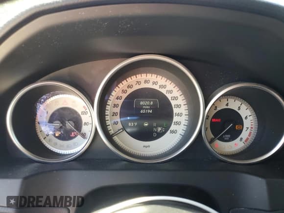 ✅ 2015 Mercedes-Benz E 400 • VIN: WDDKK6FF4FF300928 • Lot: 53260175. Listed on Copart with 65,194 mi. Free auction sales archive from the USA and detailed vehicle history report at DreamBid. Image 9.