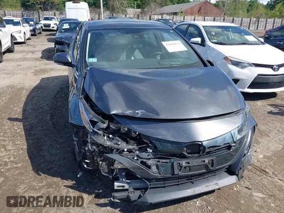 ✅ 2020 Toyota Prius LE • VIN: JTDKARFP5L3157783 • Lot: 43042872. Listed on IAAI with 139,968 mi. Free auction sales archive from the USA and detailed vehicle history report at DreamBid. Image 12.